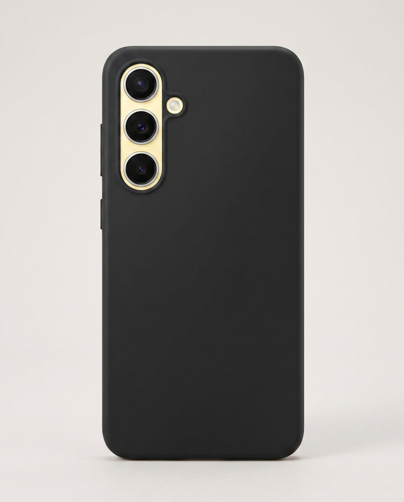 Svart símahulstur á Samsung S24 Ultra