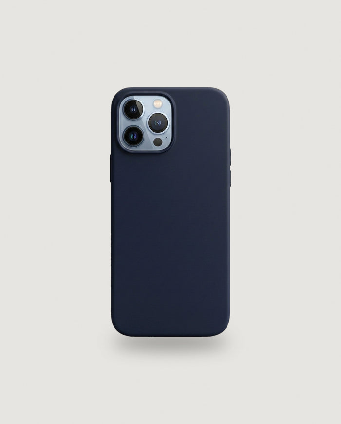 Sílikon hulstur | Dökkblátt (iPhone 13 / Venjulegt)